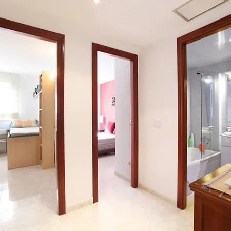 Apartamento Aplec Καλέλα